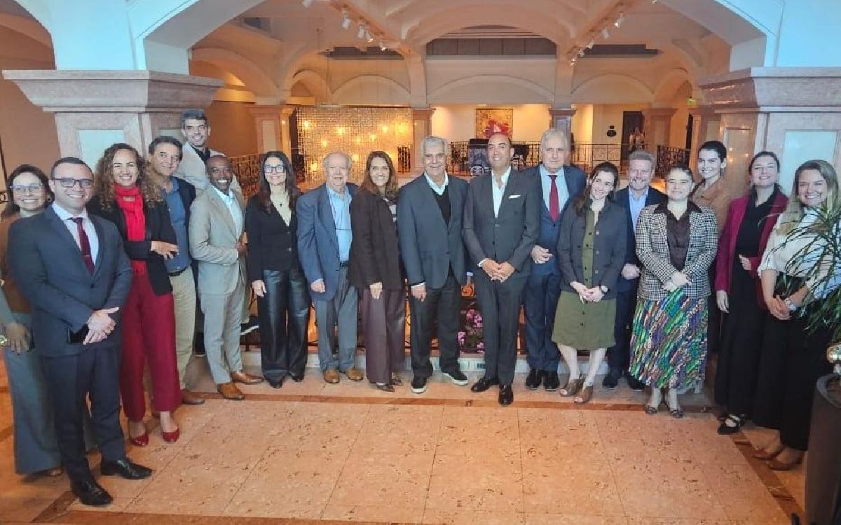 Encontro dos gerentes dos hotéis 5 estrelas do Rio debateu plataformas de hospedagens e segurança