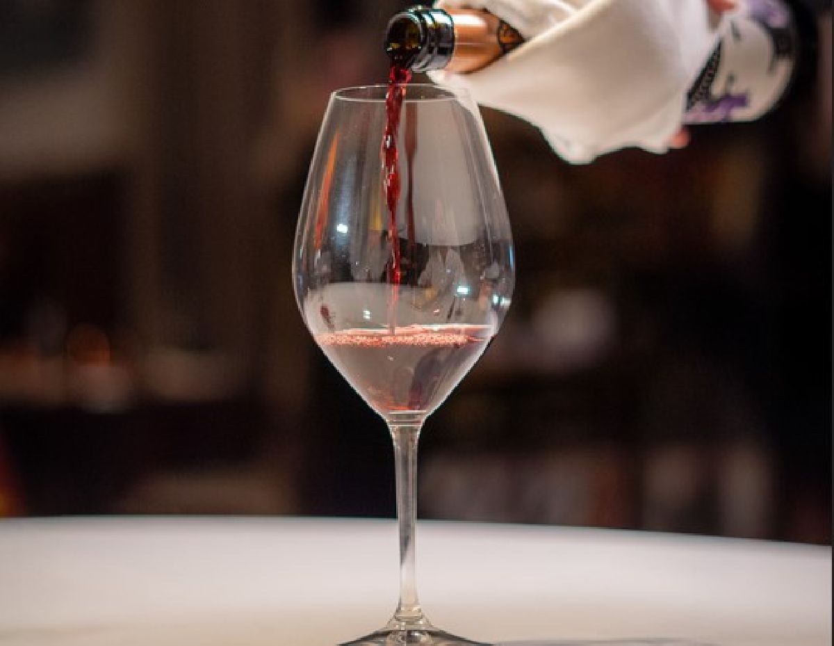 Hilton São Paulo Morumbi celebra o Dia do Sommelier com brunch e workshop de vinhos 