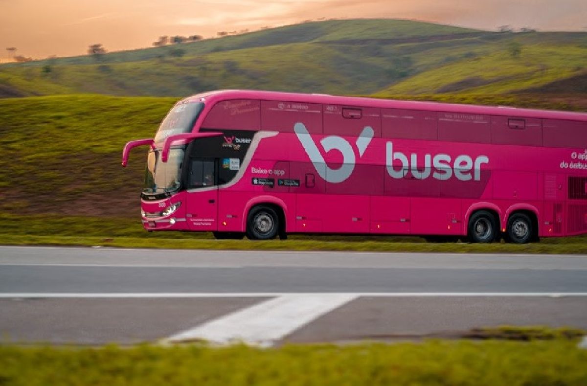 Sem feriados até novembro, Buser cria o “Feriaday” no dia 25/09 com viagens pela metade do preço