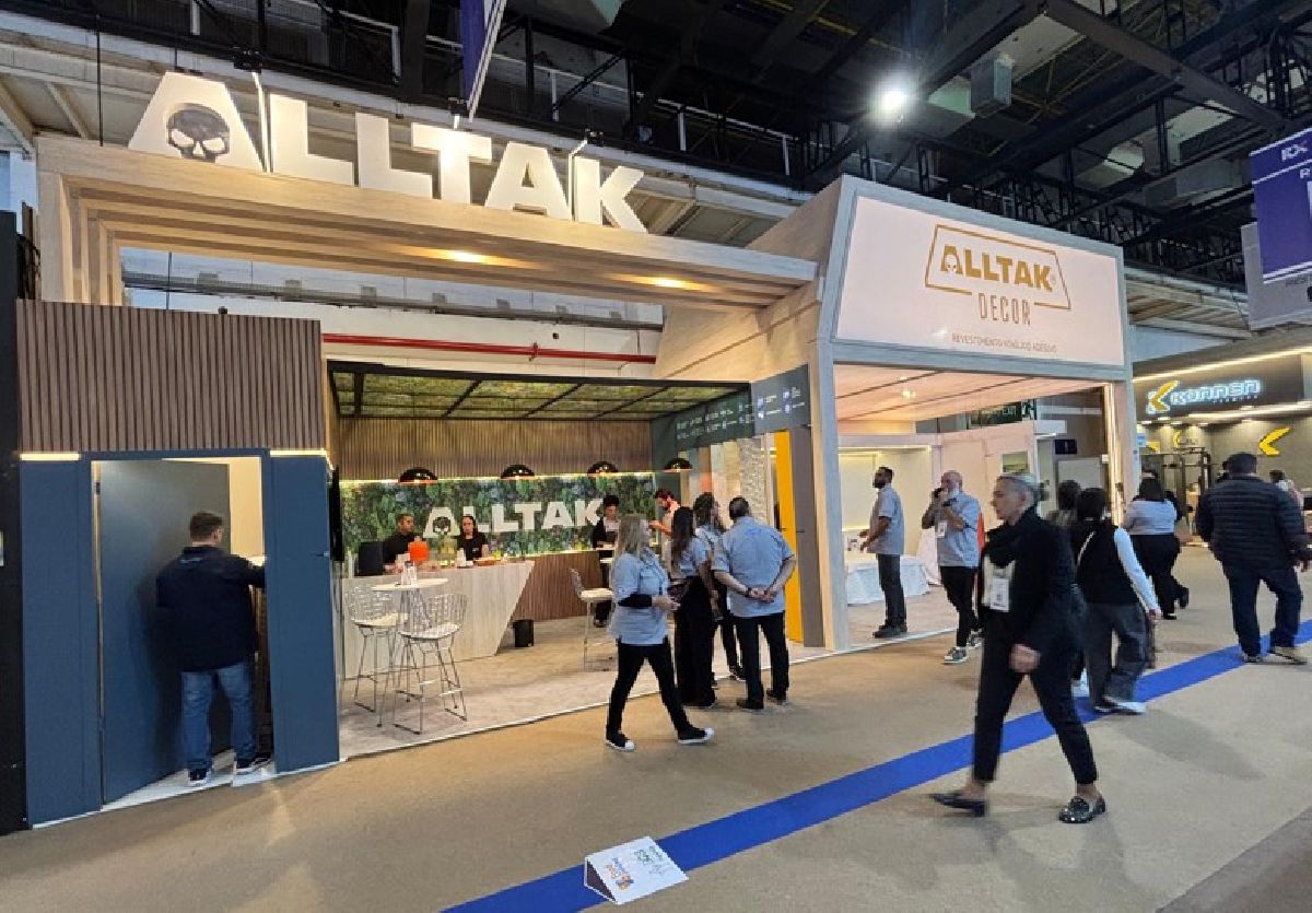 Alltak apresenta soluções criativas e funcionais para o setor hoteleiro na Equipotel 2025