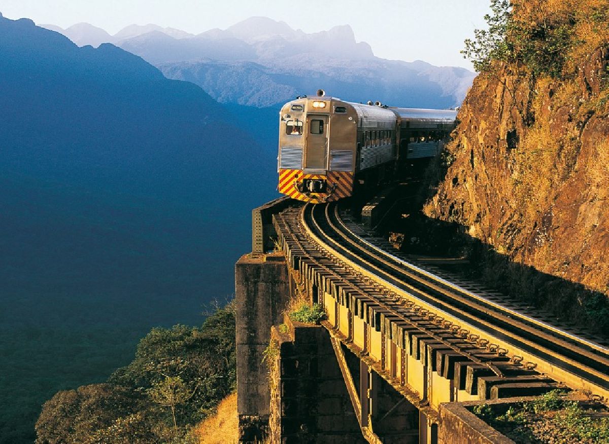 Curitiba é reconhecida como Capital do Turismo Ferroviário no ano em que a ferrovia completa 140 anos