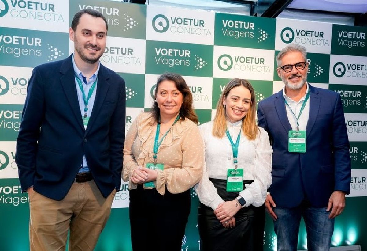 Voetur Viagens completa 41 anos com expansão, novos produtos e atuação global Voetur Viagens completa 41 anos com expansão, novos produtos e atuação global