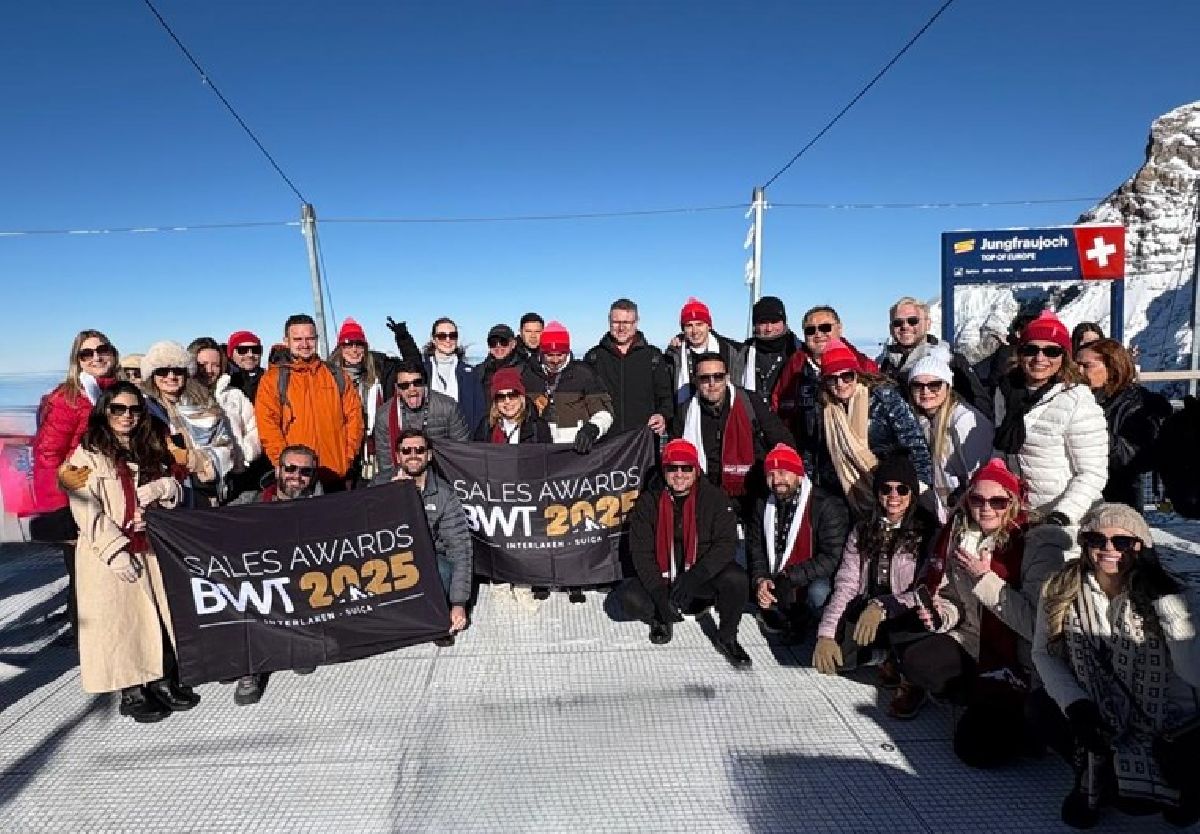 Cerimônia nos Alpes Suíços marca a premiação do Sales Awards 2025