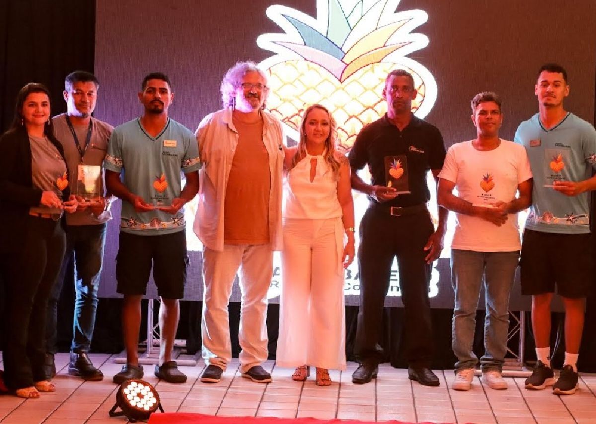 Arcobaleno Resort, em Porto Seguro, realiza terceira edição do “Arco-Troféu Abacaxi” com entrega de prêmios aos colaboradores