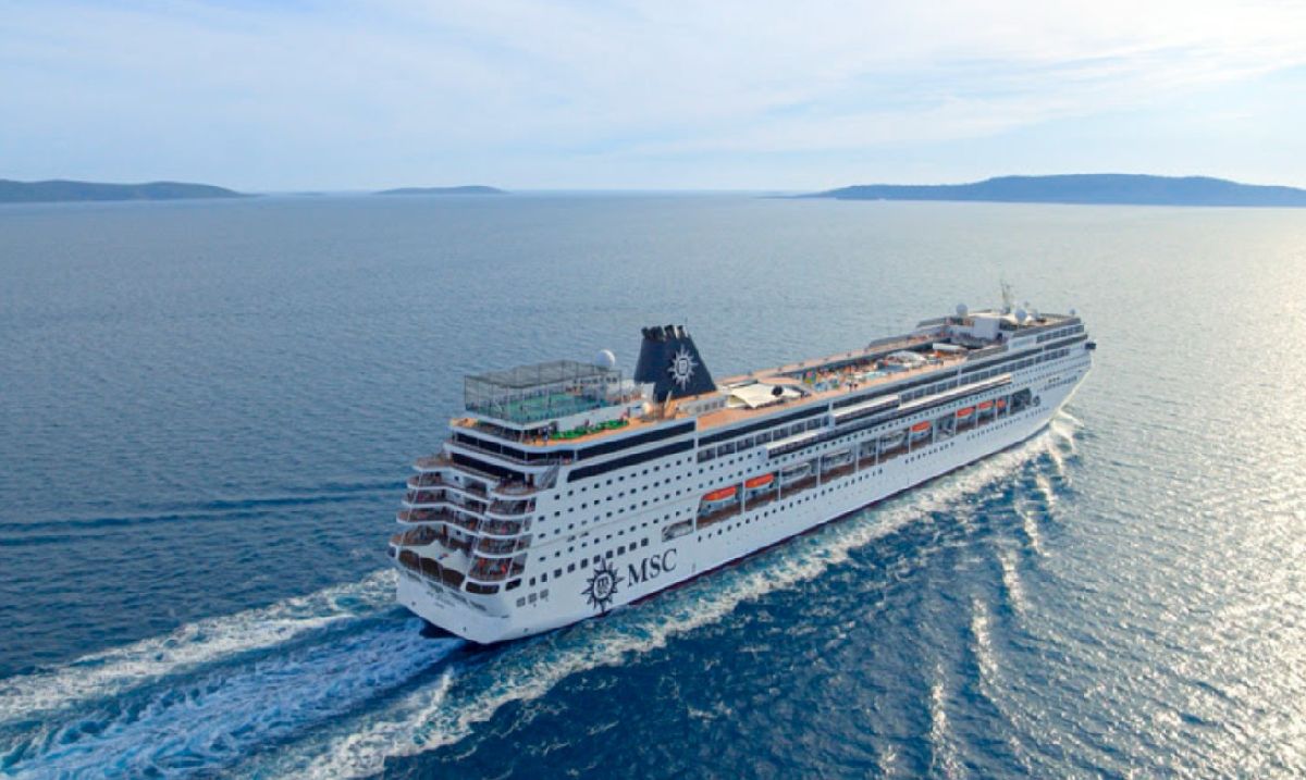 Navio MSC Sinfonia inicia hoje seus roteiros pelo Brasil da temporada 2025/2026