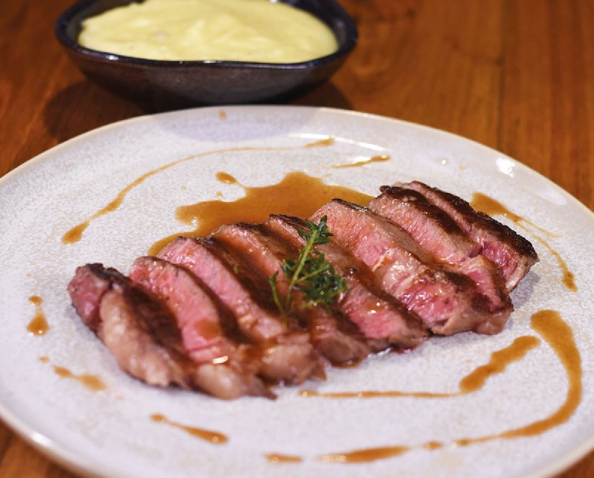 Gastronomia contemporânea é destaque no WZ Hotel Jardins