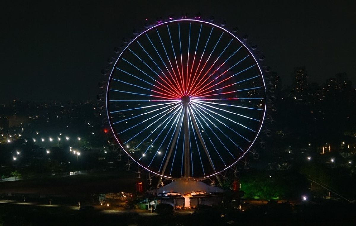 Show de luzes e imagens natalinas marcam a programação de fim de ano da Roda Rico