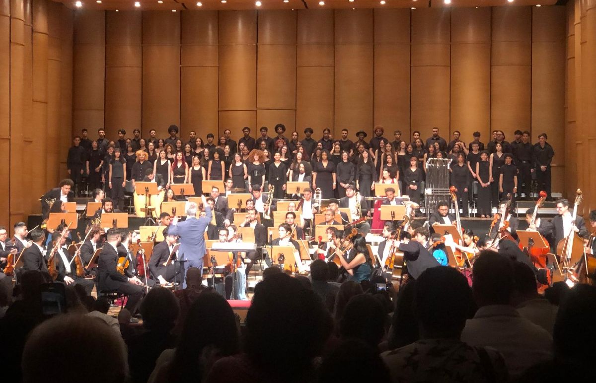 Orquestras e Coral de Heliópolis celebram o Natal no Teatro Baccarelli com concertos cheios de emoção e excelência musical