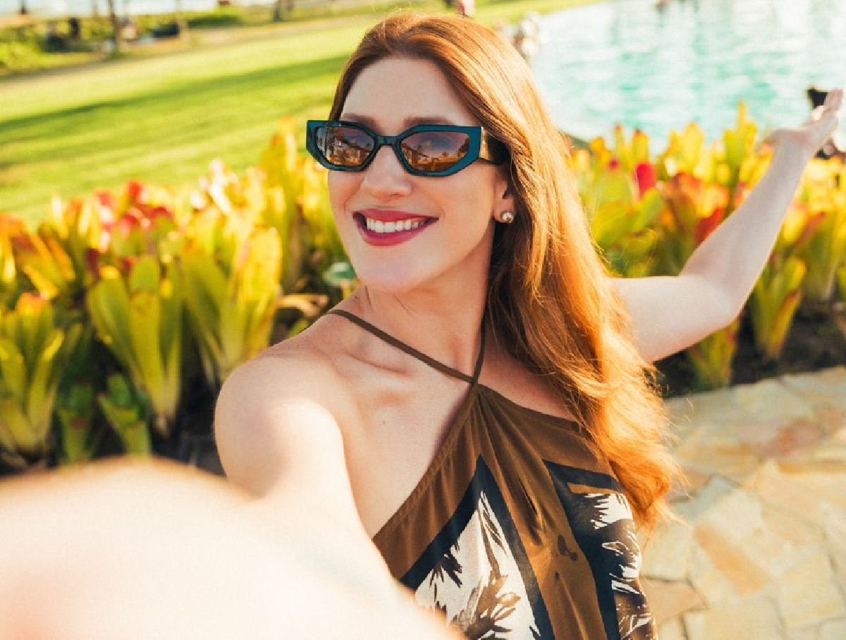 Disk-Bahia: Costa do Sauípe lança série especial estrelada por Dani Calabresa