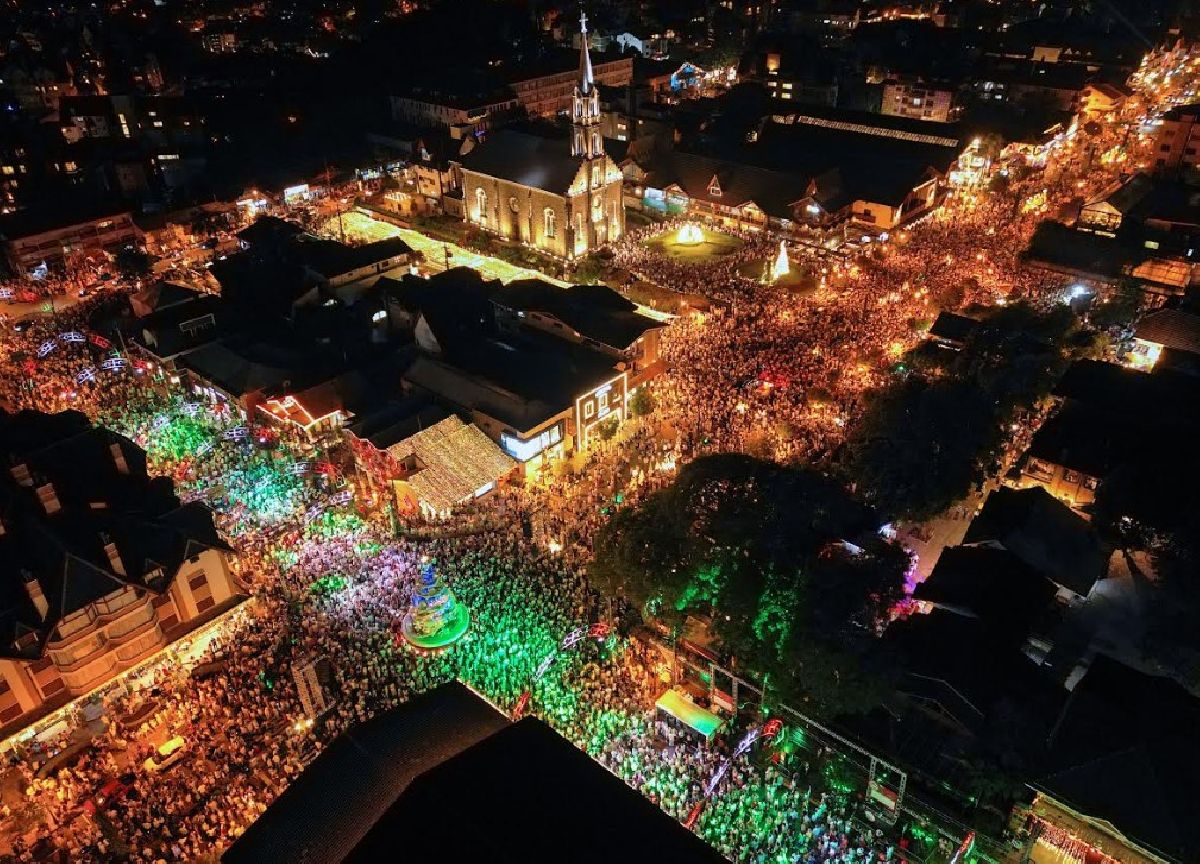 Gramado brilha na virada de 2026 com show de fogos para mais de 30 mil pessoas