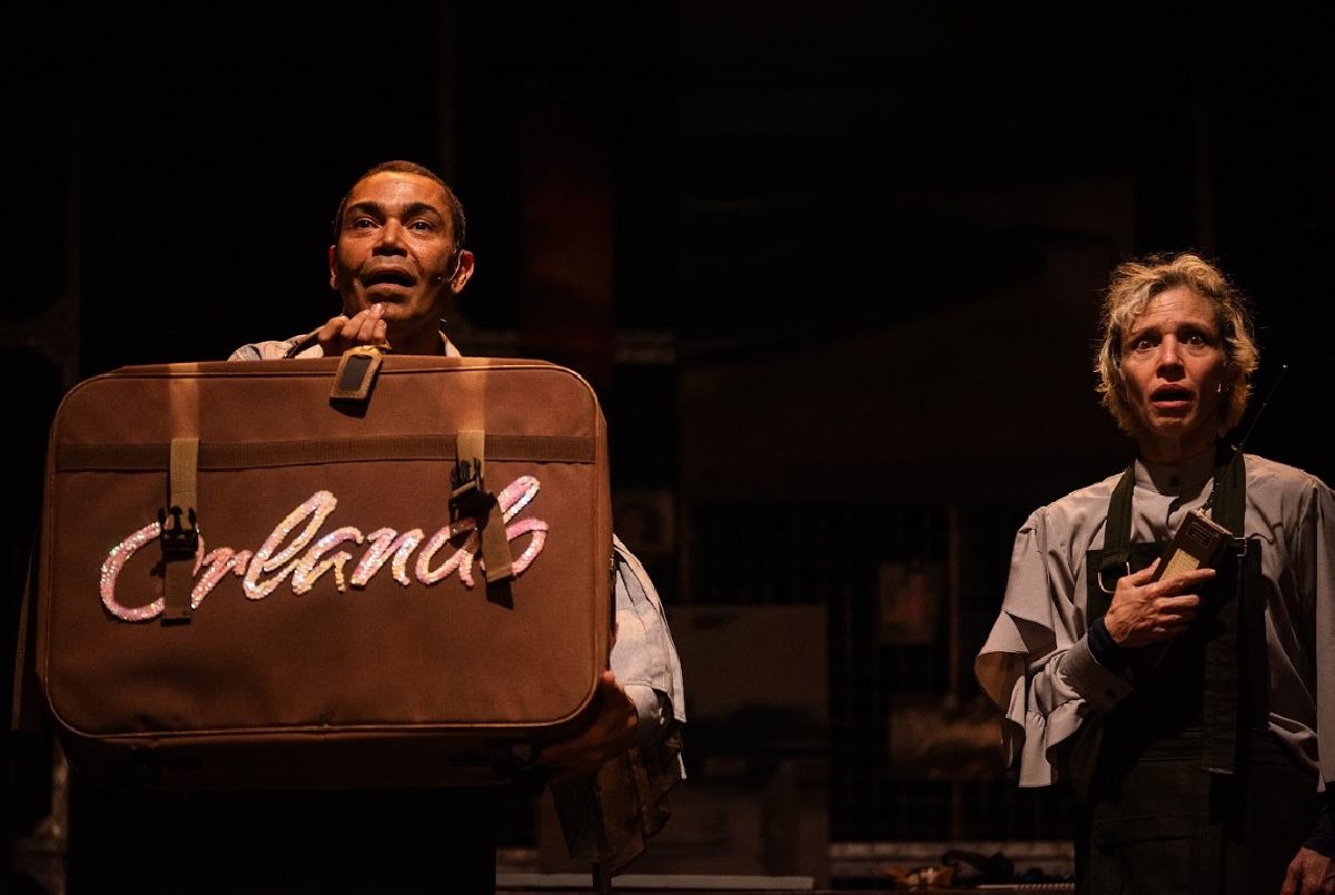 Laboratório Siameses de Dança reestreia Quando Somos Quando, sua adaptação do romance “Orlando: Uma Biografia”, de Virgínia Woolf