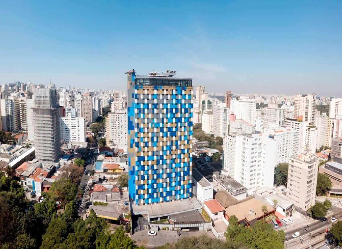 Carnaval agita São Paulo com blocos de rua, desfiles e milhões de foliões