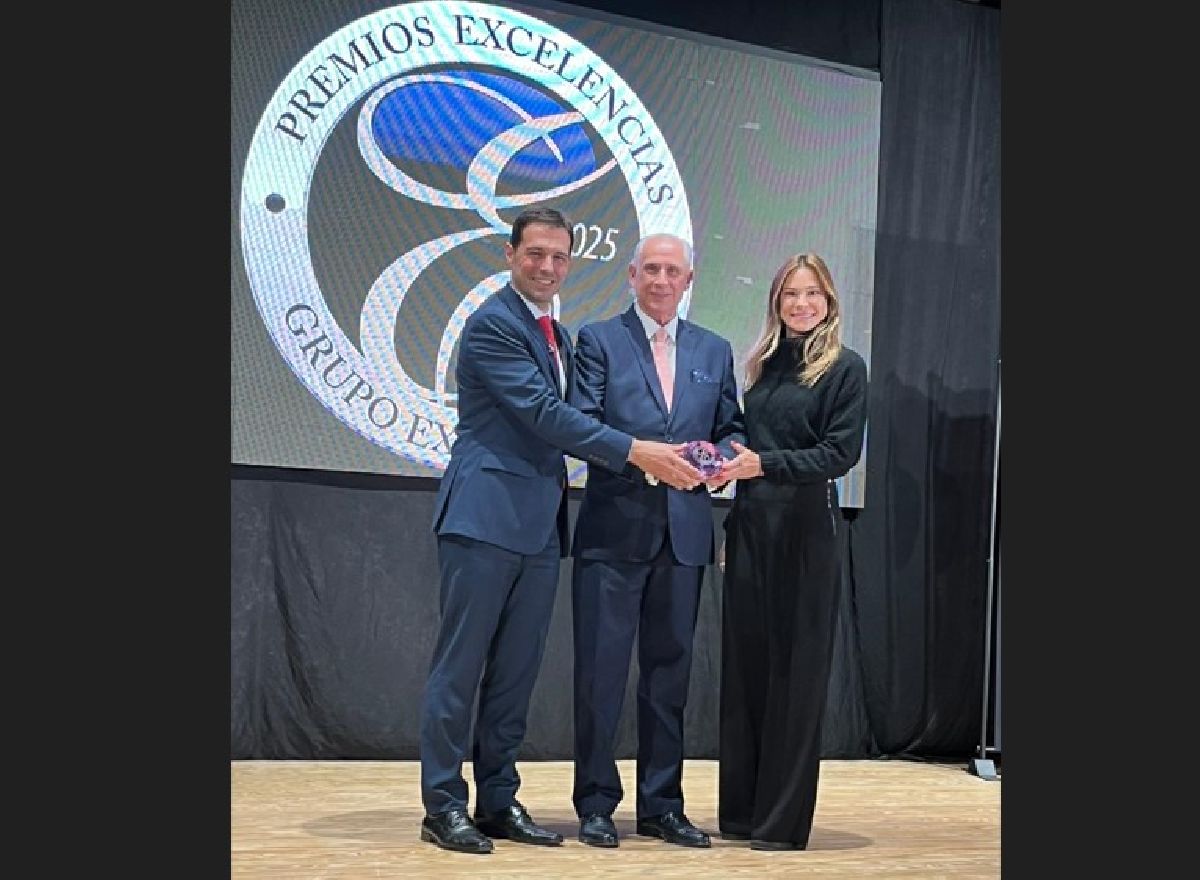 Alagoas recebe Troféu Silvia Zorzanello em Memória durante a Fitur, em Madri