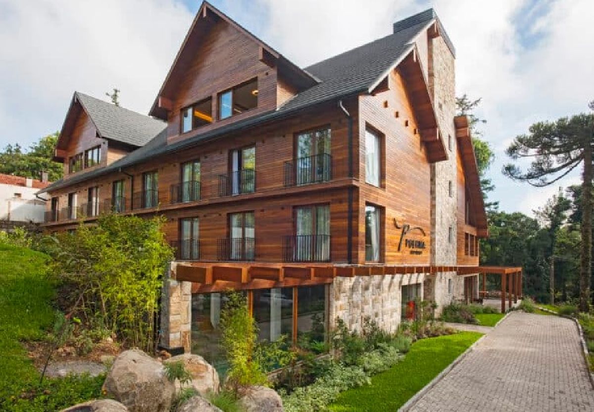 O Hotel Boutique Poehma Lago Negro celebra um ano e confirma ciclo de novos projetos