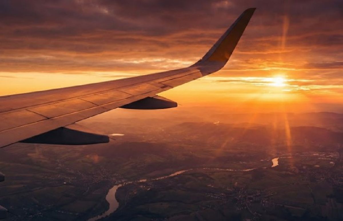 Brasil recebe 6,1 milhões de visitantes internacionais por transporte aéreo em 2025