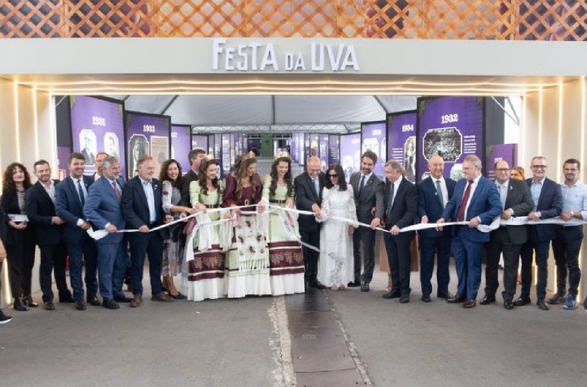 Festa da Uva 2026 inicia oficialmente em Caxias do Sul