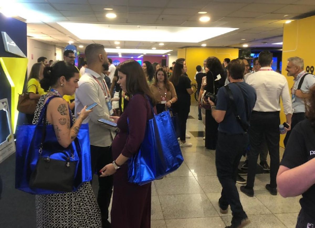 LACTE 21 abre com casa cheia no WTC São Paulo, espetáculo internacional e forte mensagem social