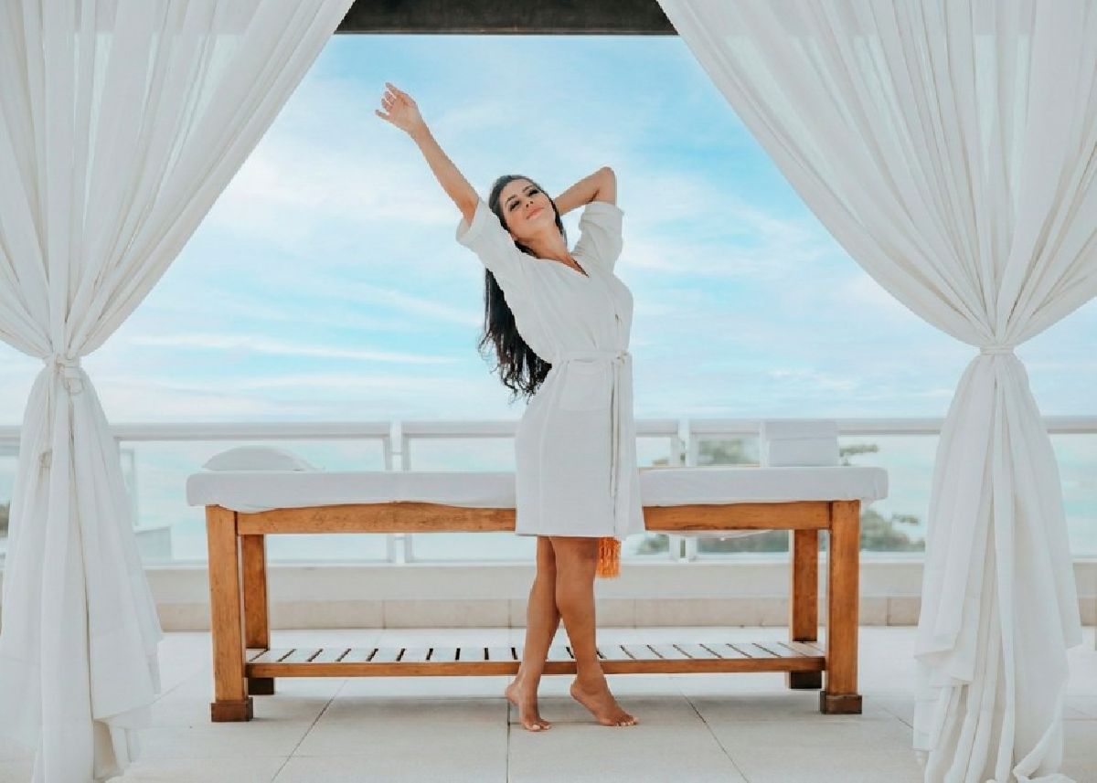 Março no Jequitimar: o mar é delas