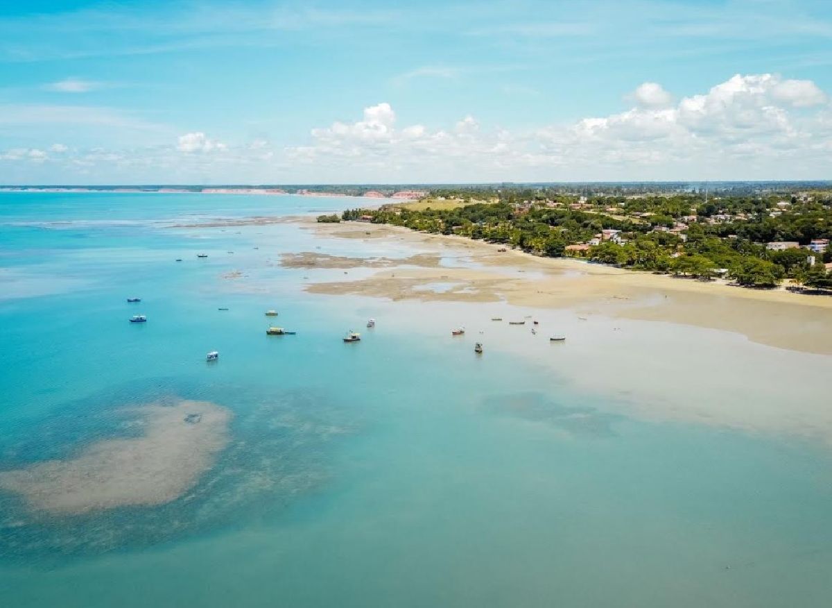 Abril chega com feriados prolongados e Prado surge como destino ideal no sul da Bahia