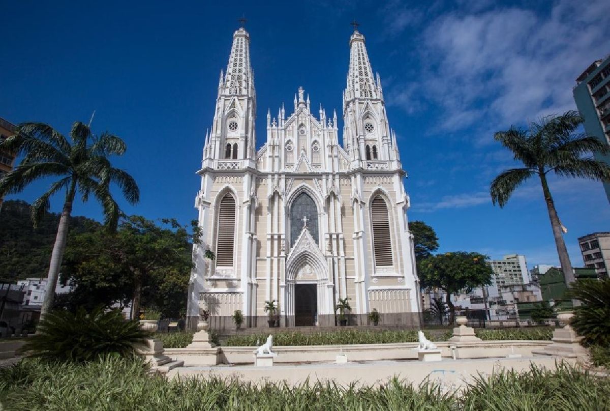 Espírito Santo lança roteiros religiosos em parceria com a Onfly Viagens e Turismo