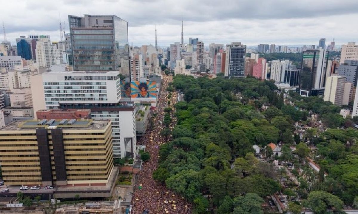 Acadêmicos do Baixo Augusta recebe voto de júbilo da Câmara Municipal de São Paulo