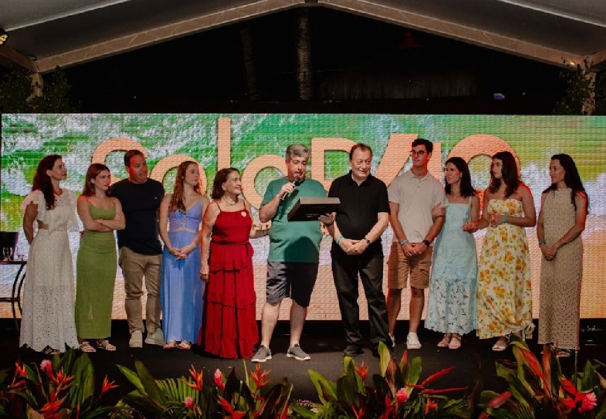 Hotel Solar Porto de Galinhas celebra 40 anos com experiência imersiva no destino e reúne principais players do turismo