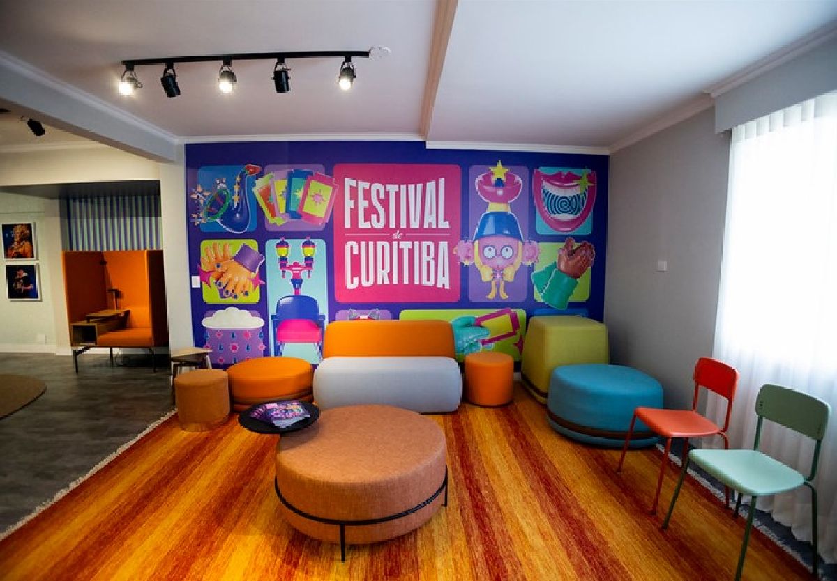 De suíte a palco, Mabu Curitiba Business se transforma e vira um dos protagonistas do Festival de Curitiba