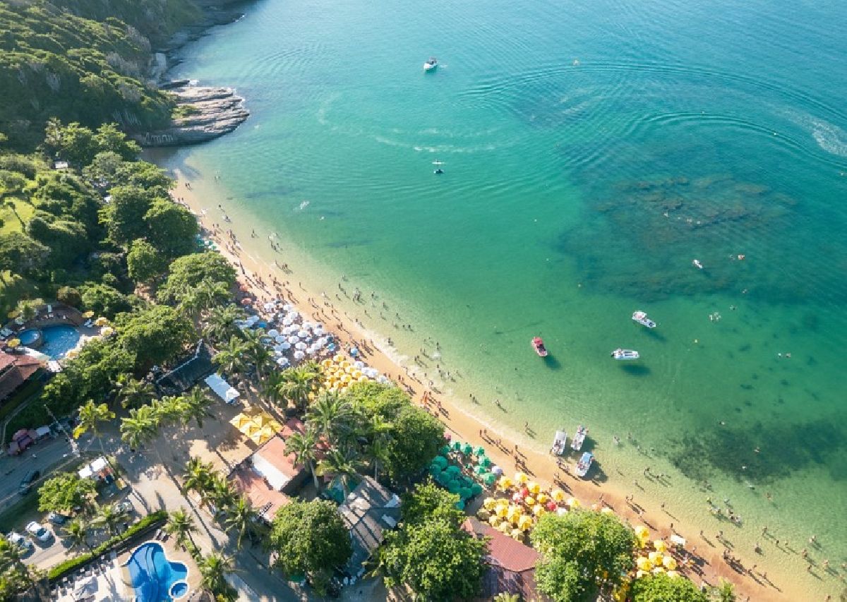 Feriadão em Búzios: roteiro completo para quem vai emendar e aproveitar o melhor do destino
