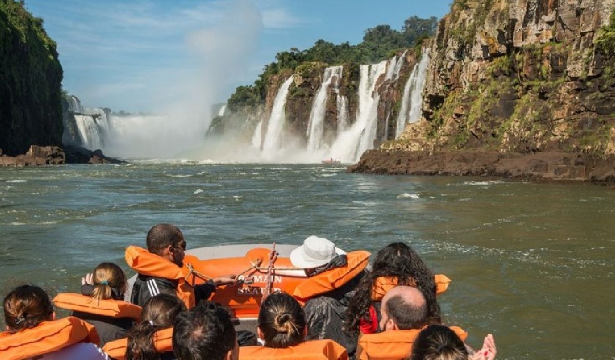 Passeio do Macuco, no Parque do Iguaçu, terá serviços aprimorados com apoio do Ministério do Turismo