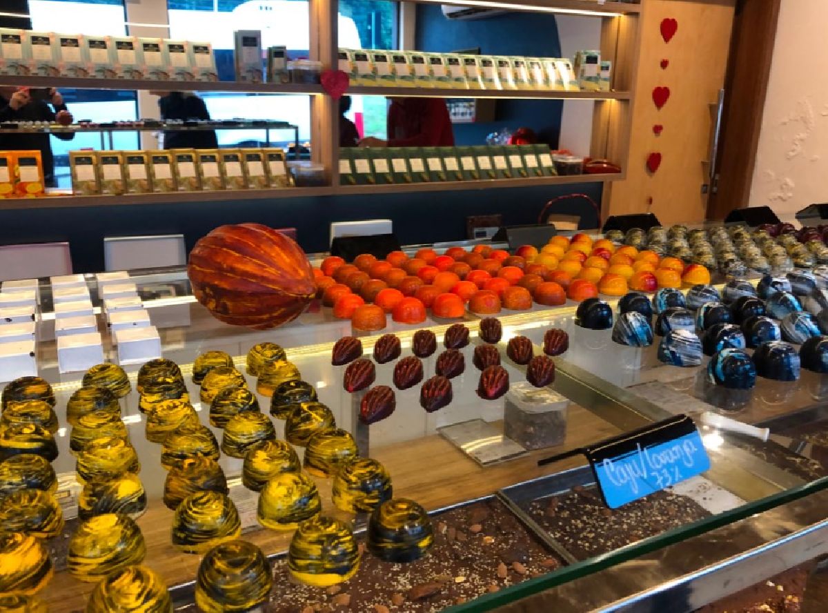 Costa do Cacau valoriza a origem e a excelência na produção de chocolates finos em Foz do Iguaçu