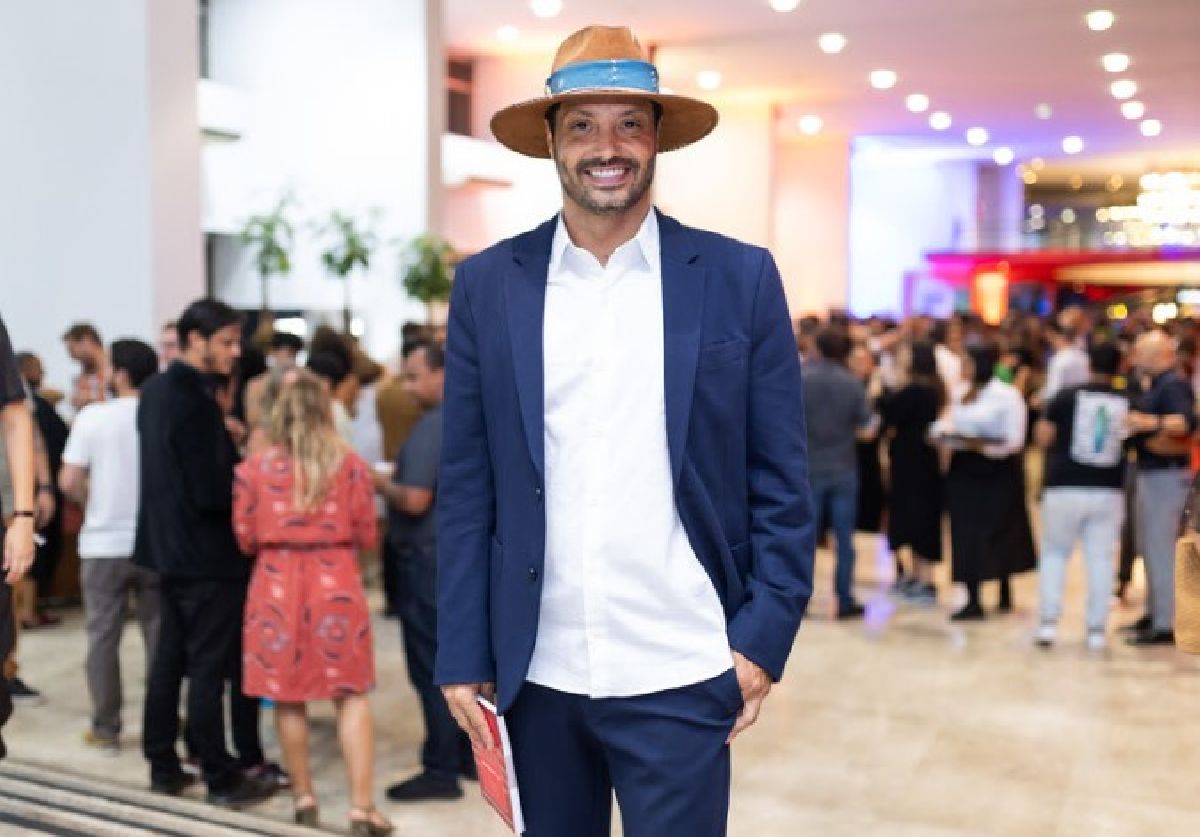 TravelNext Minas terá cozinha ao vivo em panela de ferro gigante: Cumbucca apresenta a força da gastronomia mineira na abertura do evento