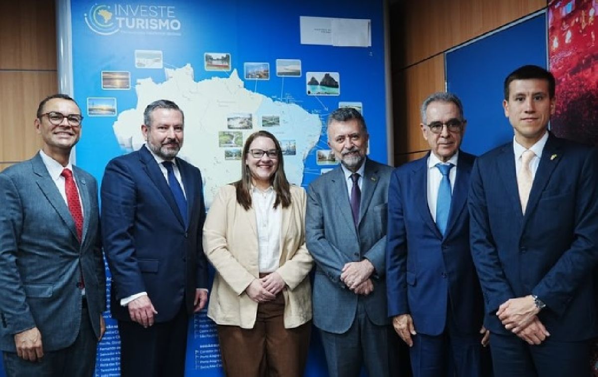  Ministério do Turismo e gigante aeroportuária mexicana ASUR discutem parceria para promover o Brasil no exterior