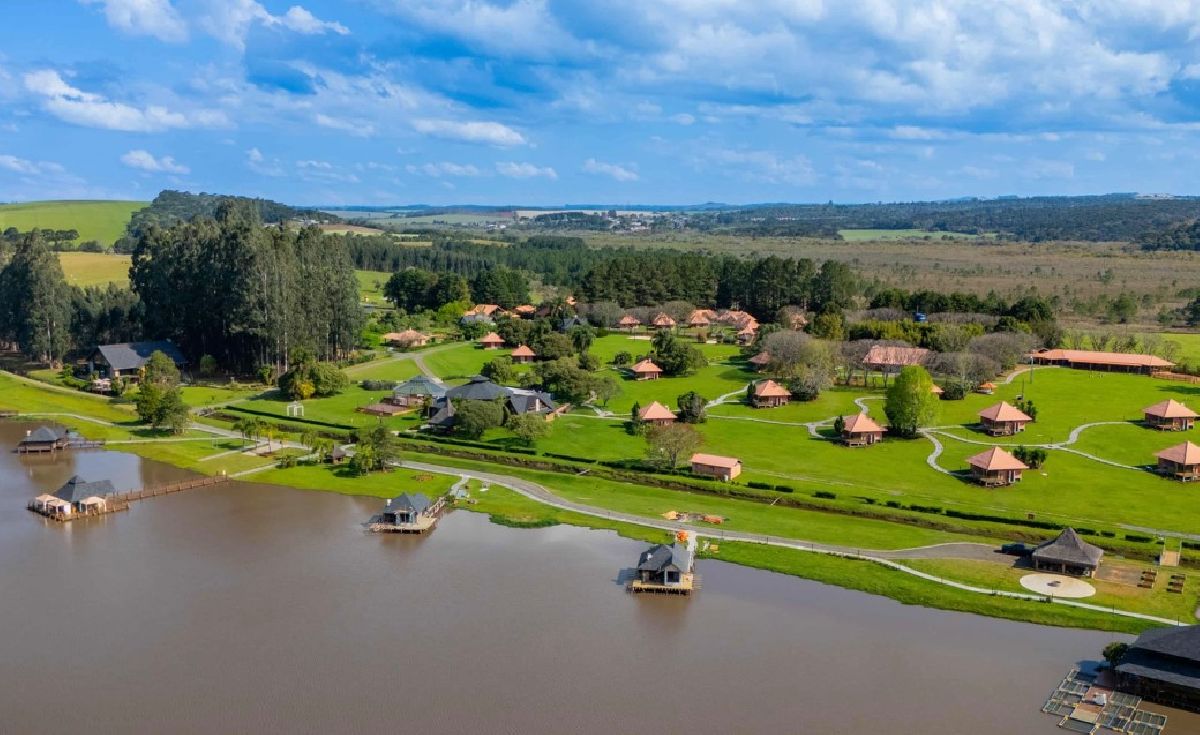 Virá Farm Hotel transforma fazenda em refúgio de bem-estar no interior do PR