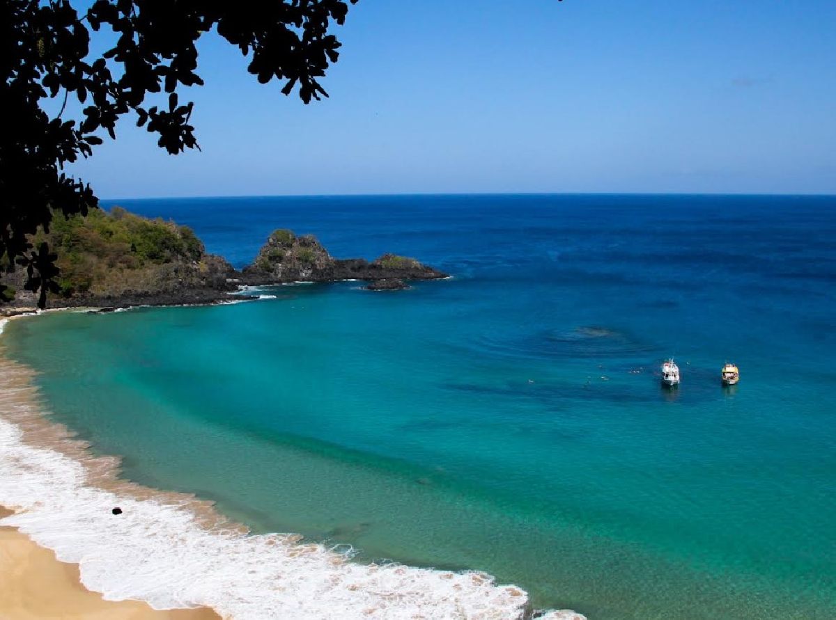 Roadshow Noronha te Aguarda capacita cerca de 500 agentes de viagens e amplia promoção do destino em mercados estratégicos