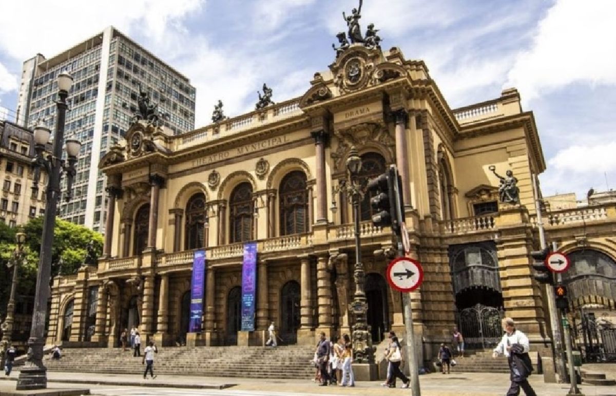 Da plateia à história: conheça teatros que são patrimônios do Brasil