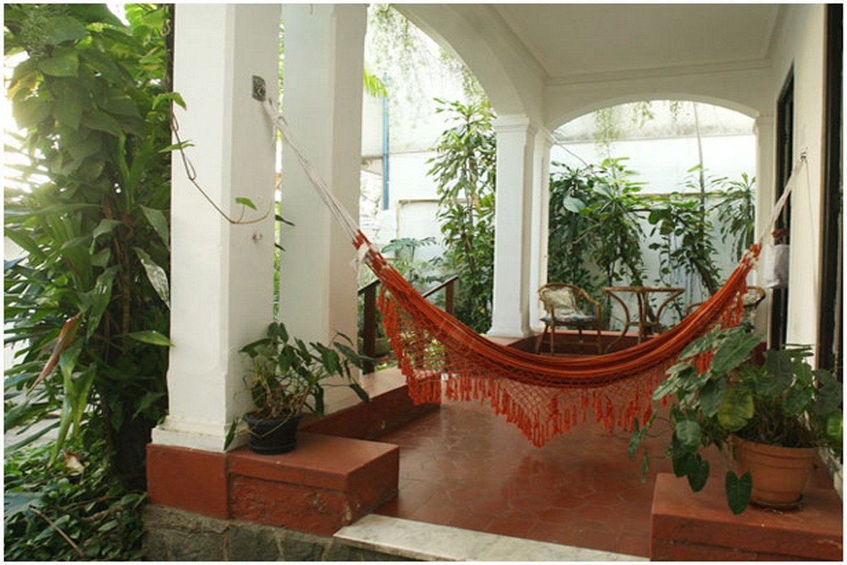 MANGO TREE HOSTEL