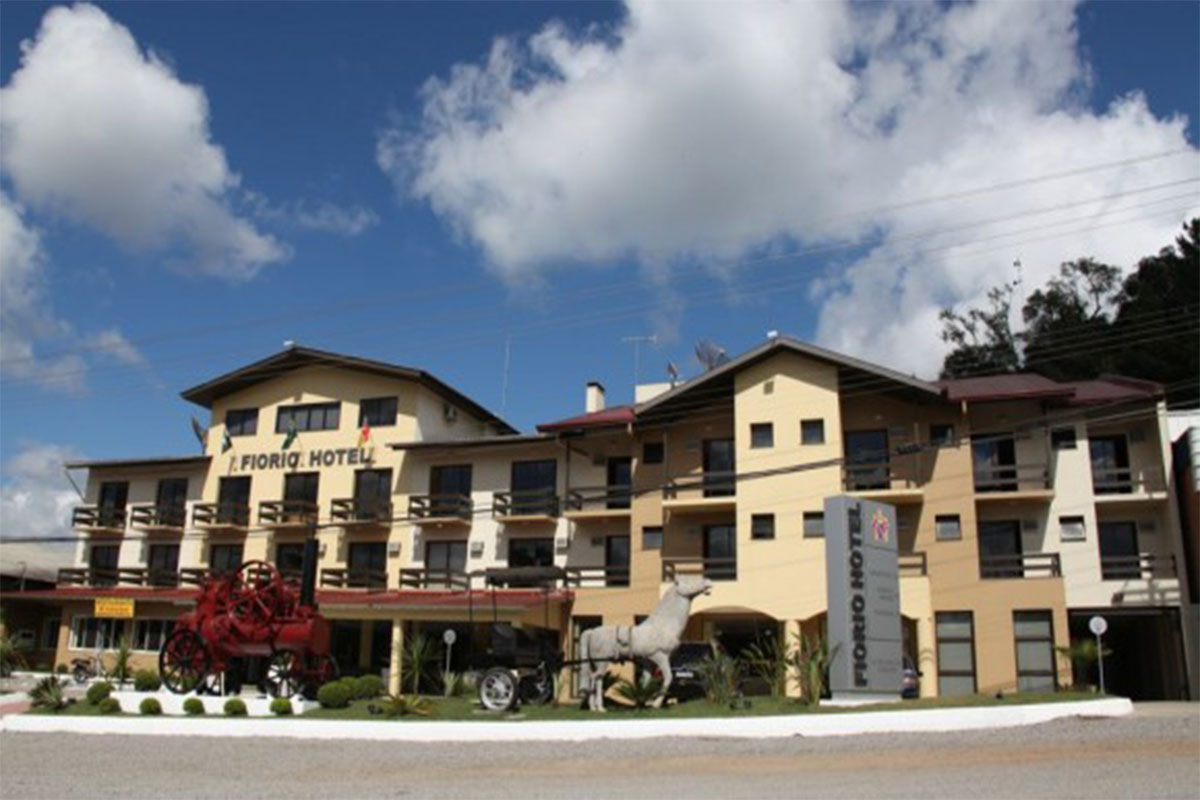  HOTEL FIORIO