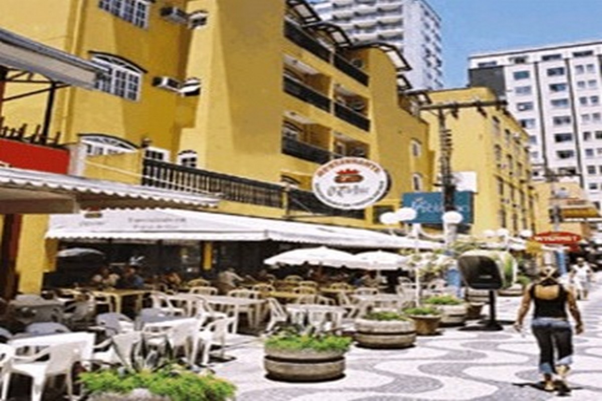 HOTEL TOPÁZIO