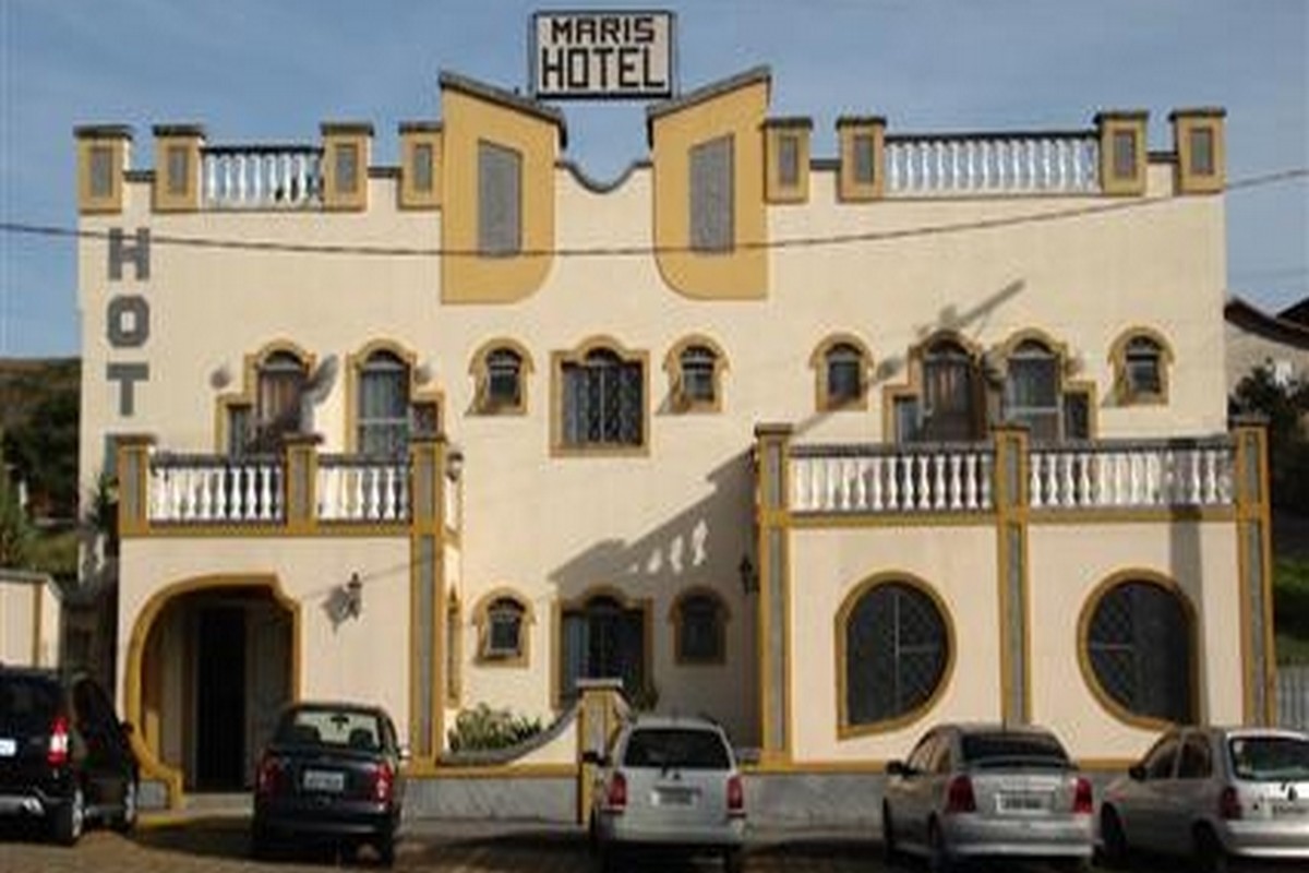 MARES HOTEL