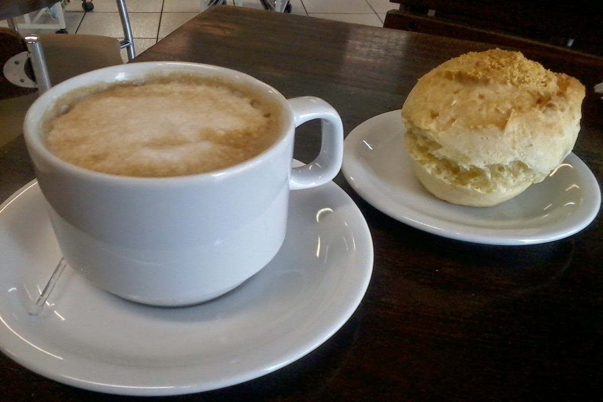 Café & Pão de Queijo