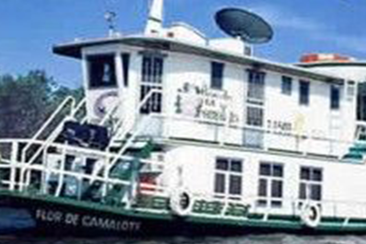 BARCO HOTEL FLOR DE CAMALOTE