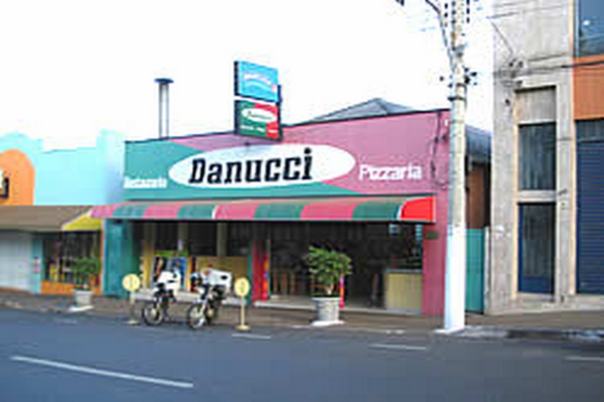 DANUCCI RESTAURANTE E PIZZARIA 