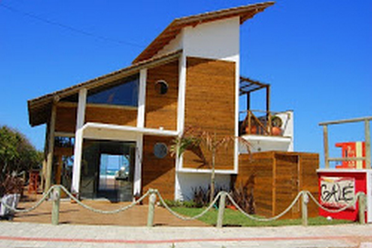 Galé Beach Lounge Restaurante Bar