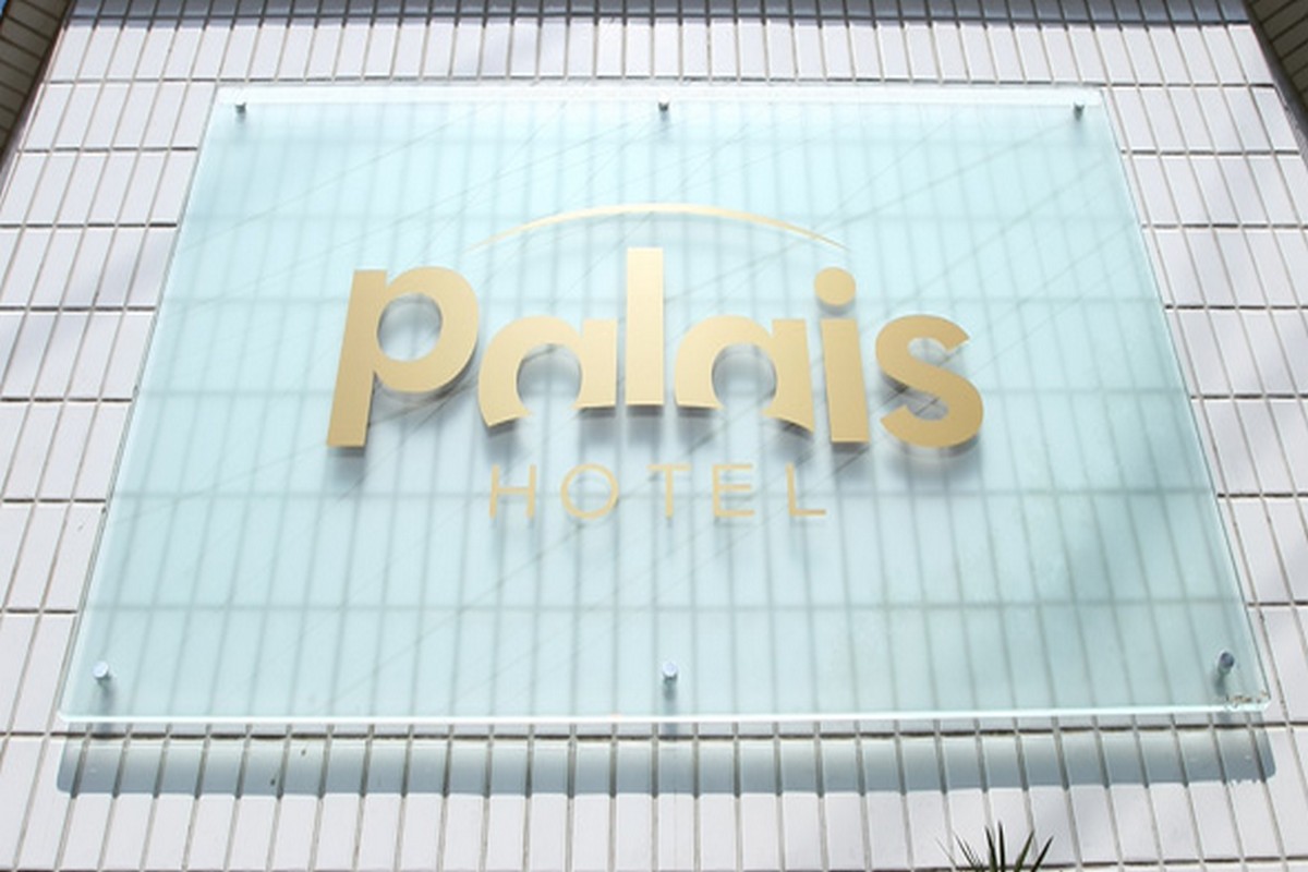 PALAIS HOTEL