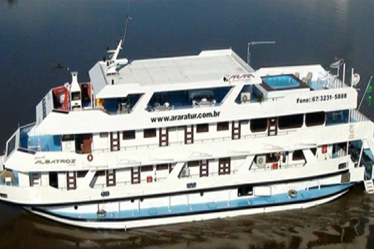 BARCO HOTEL ALBATROZ