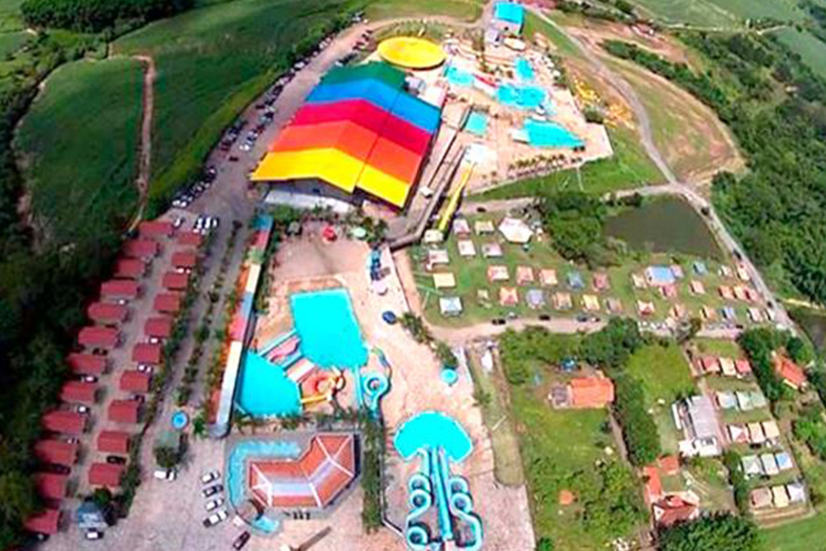 VALE DAS ÁGUAS PARQUE AQUÁTICO POUSADA