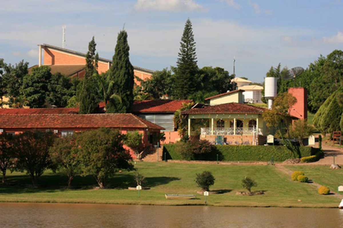 HOTEL FAZENDA QUATRO ESTAÇÕES