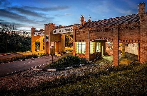  Fotos de Carlos Aliperti / Espírito Santo do Pinhal - SP
