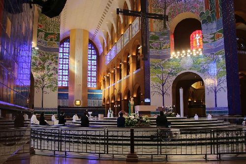 TURISMO RELIGIOSO EM APARECIDA: CONHEÇA A TERRA DA SANTA PADROEIRA 