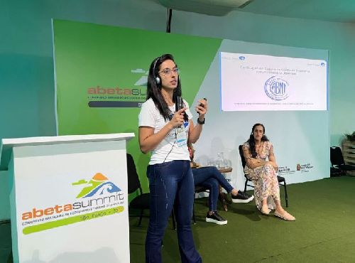 Diretora executiva da Rede dos Sonhos foi uma das palestrantes no Painel “Meninas Da Abeta” Mulheres no Comando, durante o Abeta Summit 2022 – 19º Congresso Brasileiro de Ecoturismo e Turismo de Aventura 